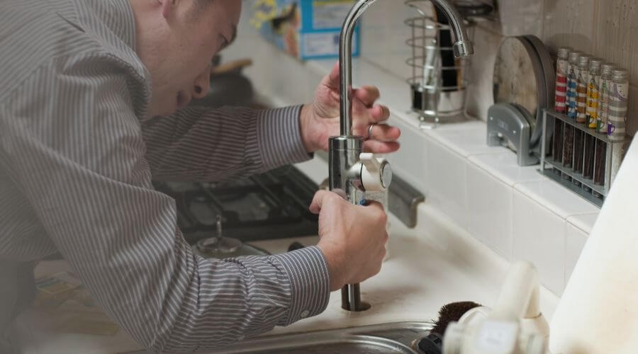Professional sink repair in Moselle, MS